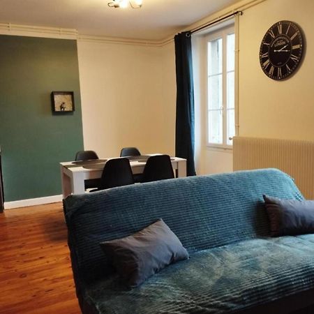 Appartement Moderne Le Puy-en-Velay Bagian luar foto
