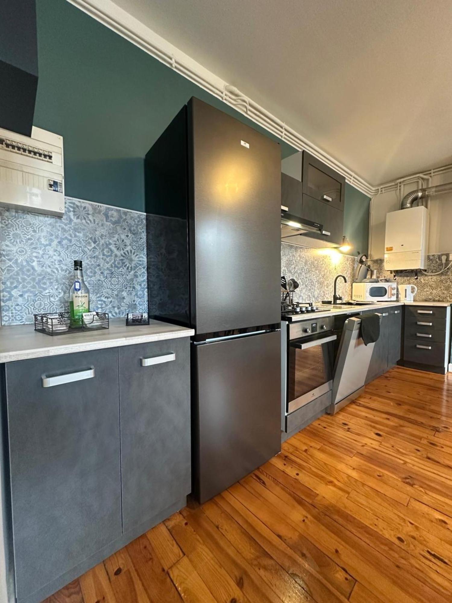 Appartement Moderne Le Puy-en-Velay Bagian luar foto