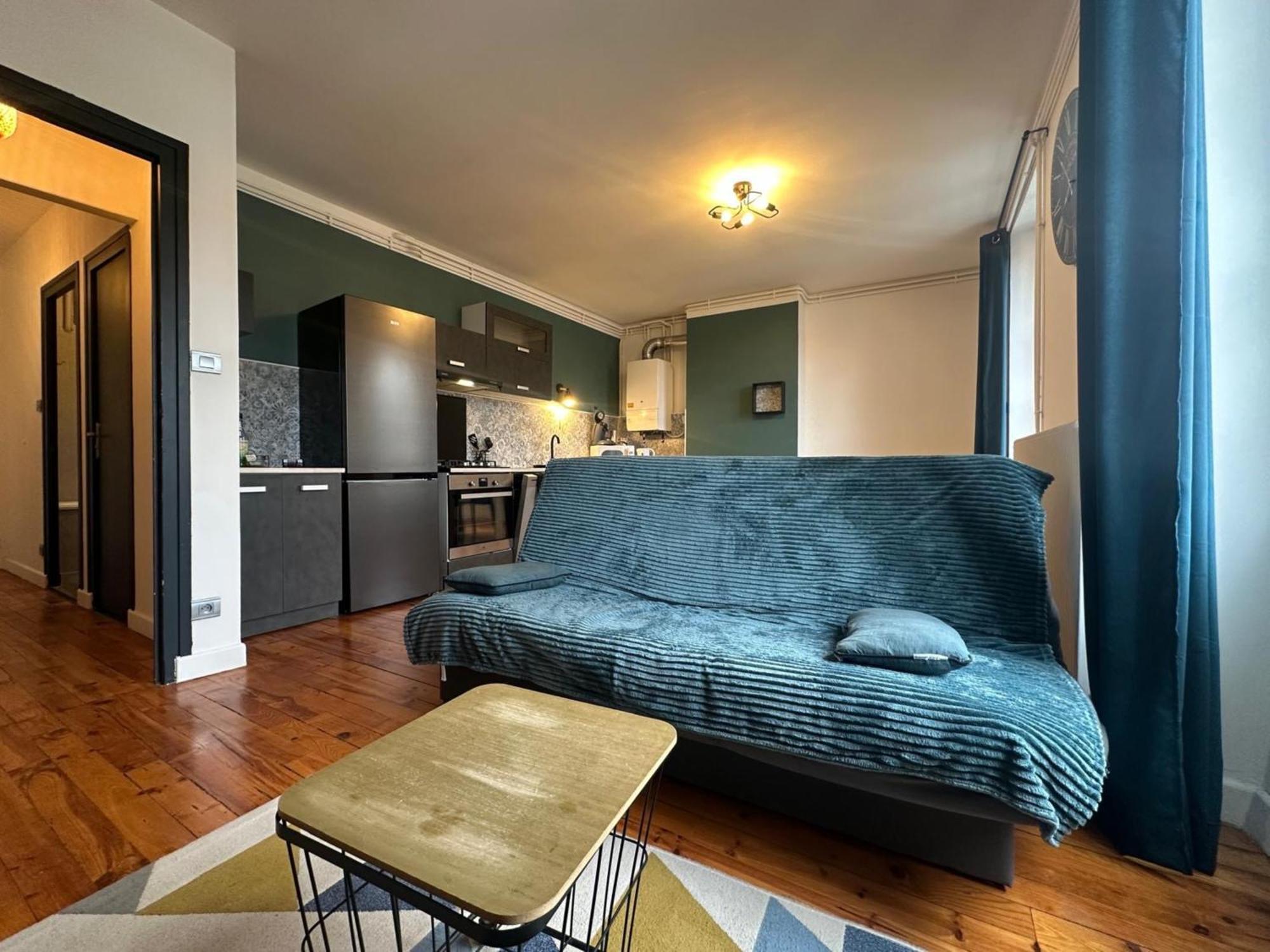 Appartement Moderne Le Puy-en-Velay Bagian luar foto